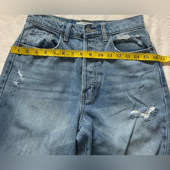 Cello Women’s Denim Blue Straight Leg Jeans with Distressed Details Sz‎ 3 - Picture 12 of 16